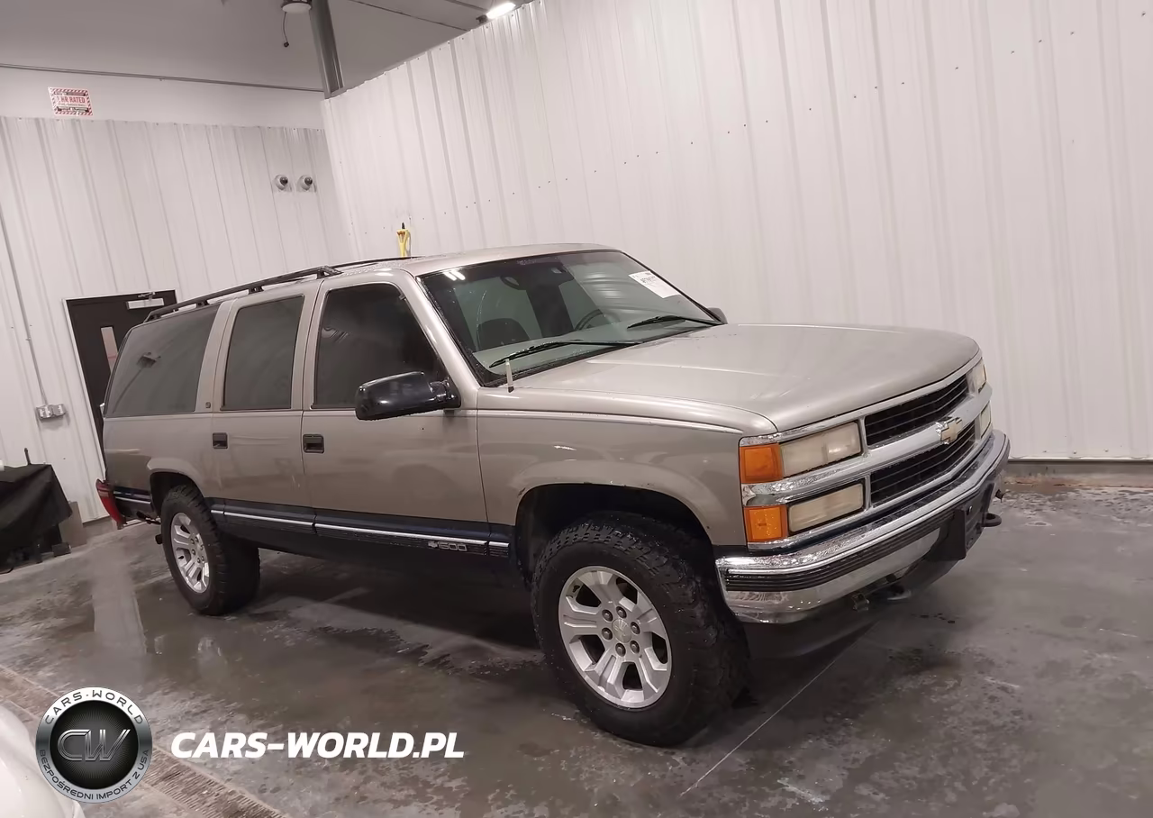 1998 Chevrolet Suburban 1500 VIN:1GNFK16R2WJ320995 - 13