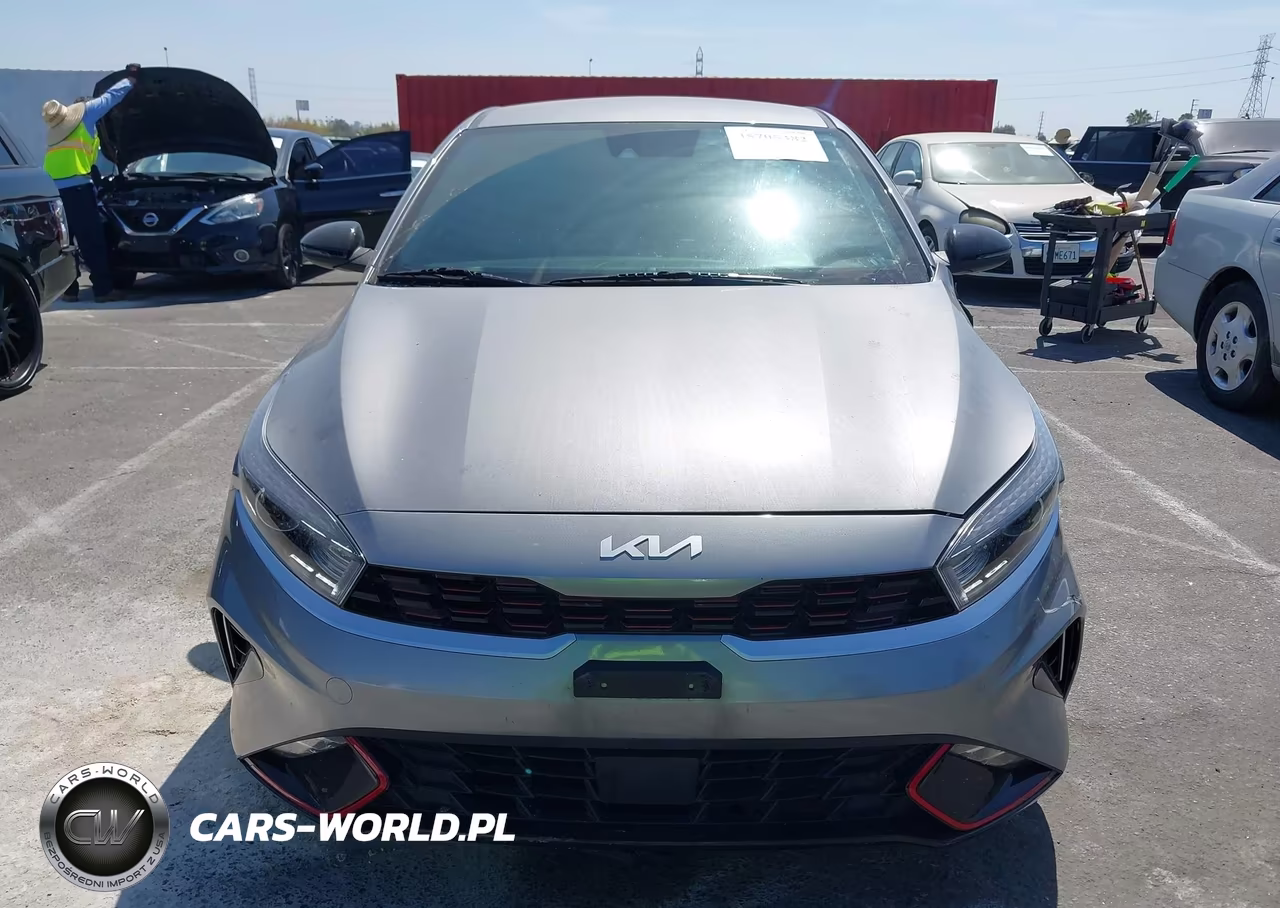 2024 Kia Forte Gt-Line VIN:3KPF54AD8RE727511 - 12