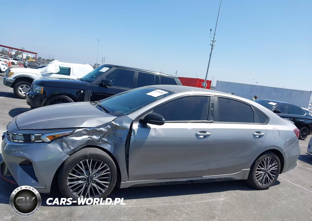 2024 Kia Forte Gt-Line VIN:3KPF54AD8RE727511 - 14