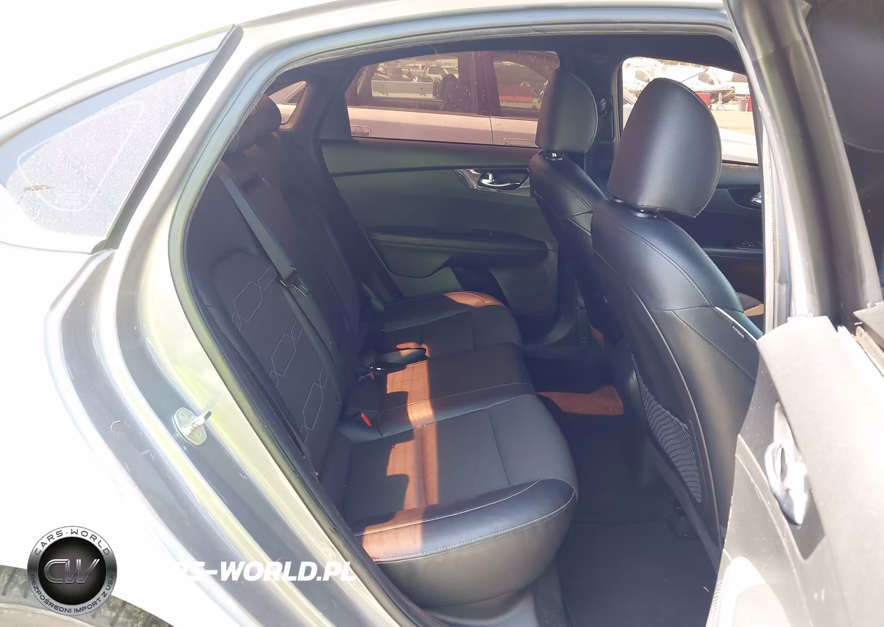 2024 Kia Forte Gt-Line VIN:3KPF54AD8RE727511 - 8