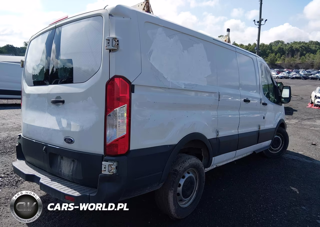2016 Ford Transit-150 VIN:1FTYE1ZM5GKB10556 - 4