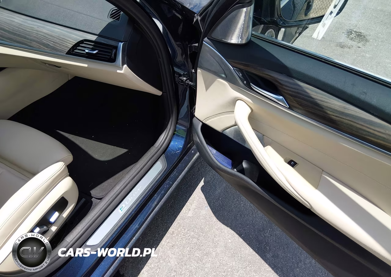 2018 BMW 530E Iperformance VIN:WBAJA9C58JB249114 - 5