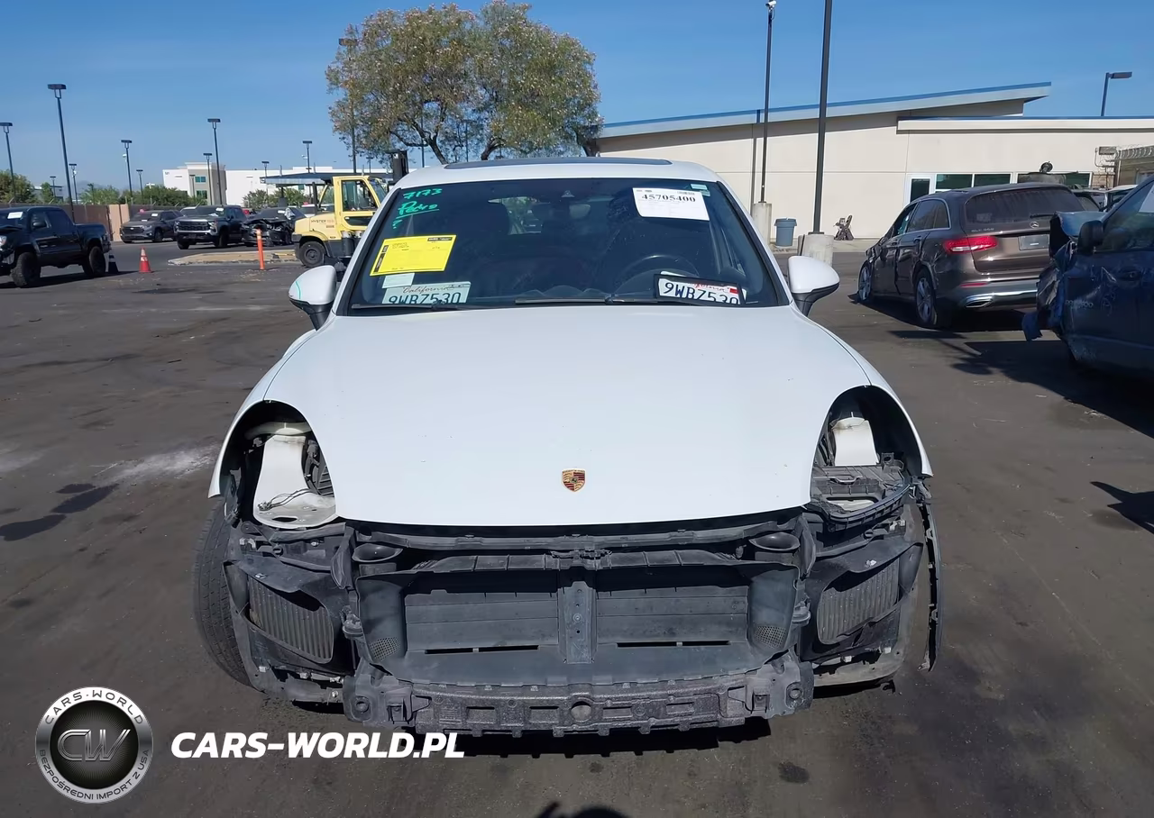 2015 Porsche Cayenne Turbo VIN:WP1AC2A24FLA80531 - 13