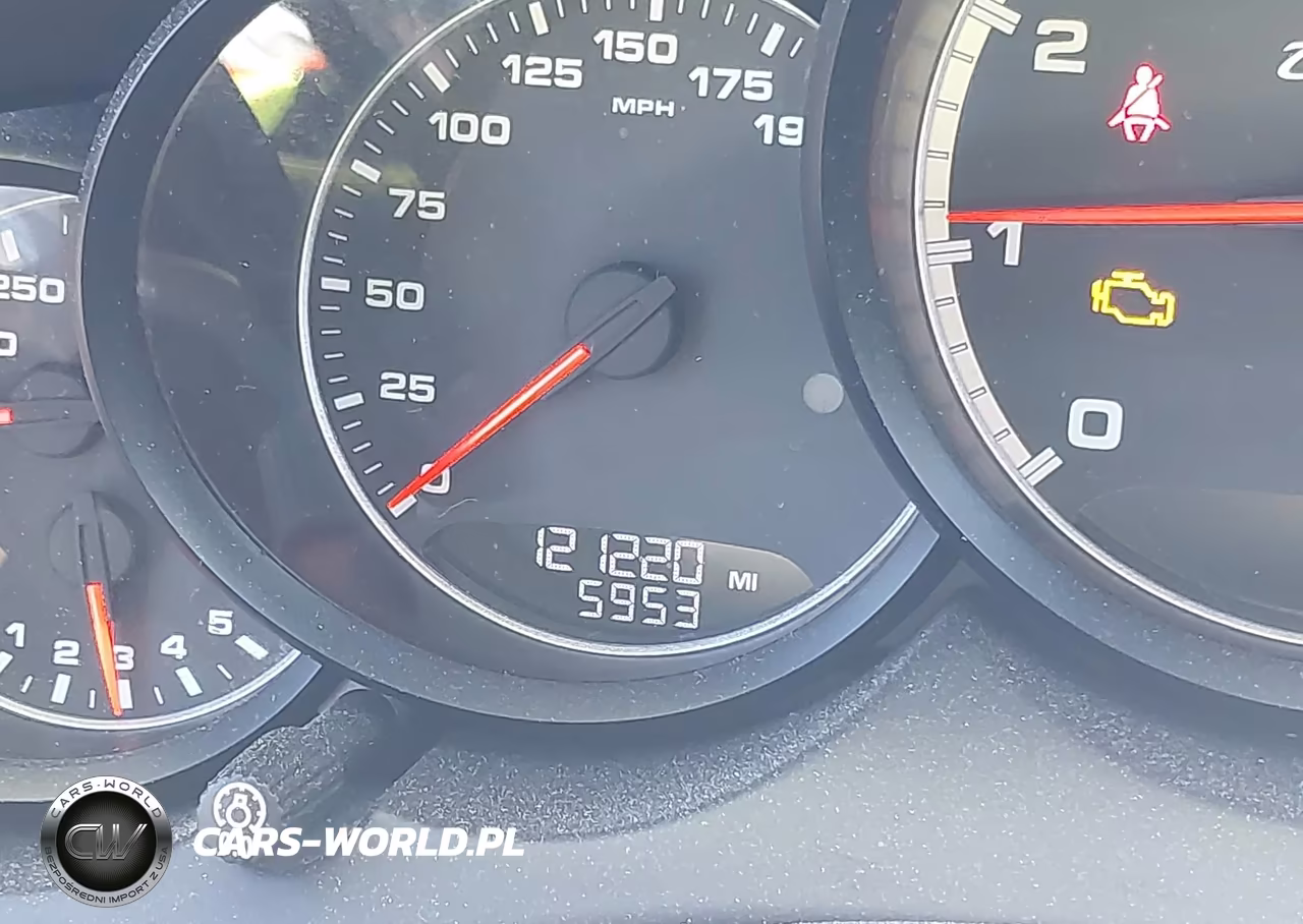 2015 Porsche Cayenne Turbo VIN:WP1AC2A24FLA80531 - 16