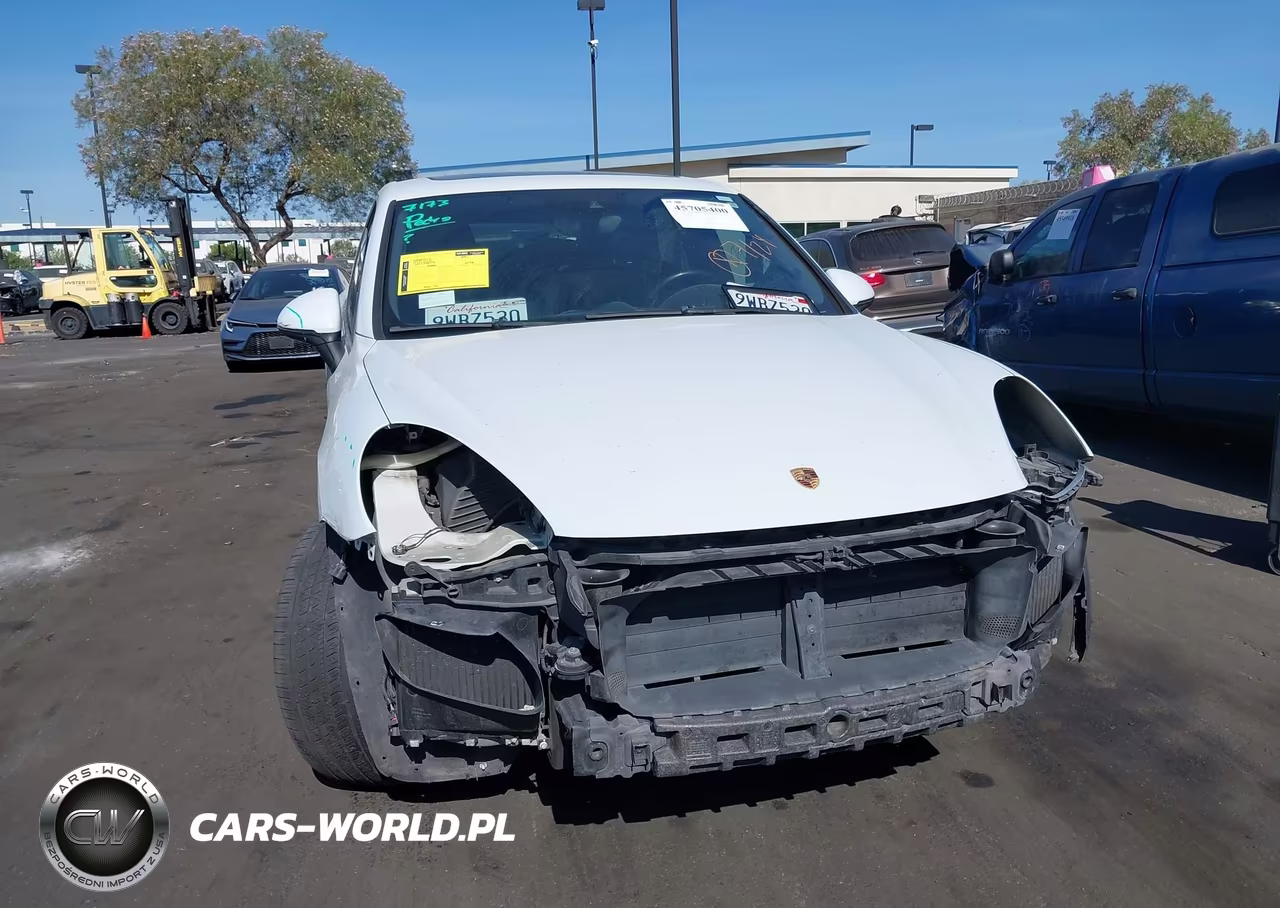 2015 Porsche Cayenne Turbo VIN:WP1AC2A24FLA80531 - 6