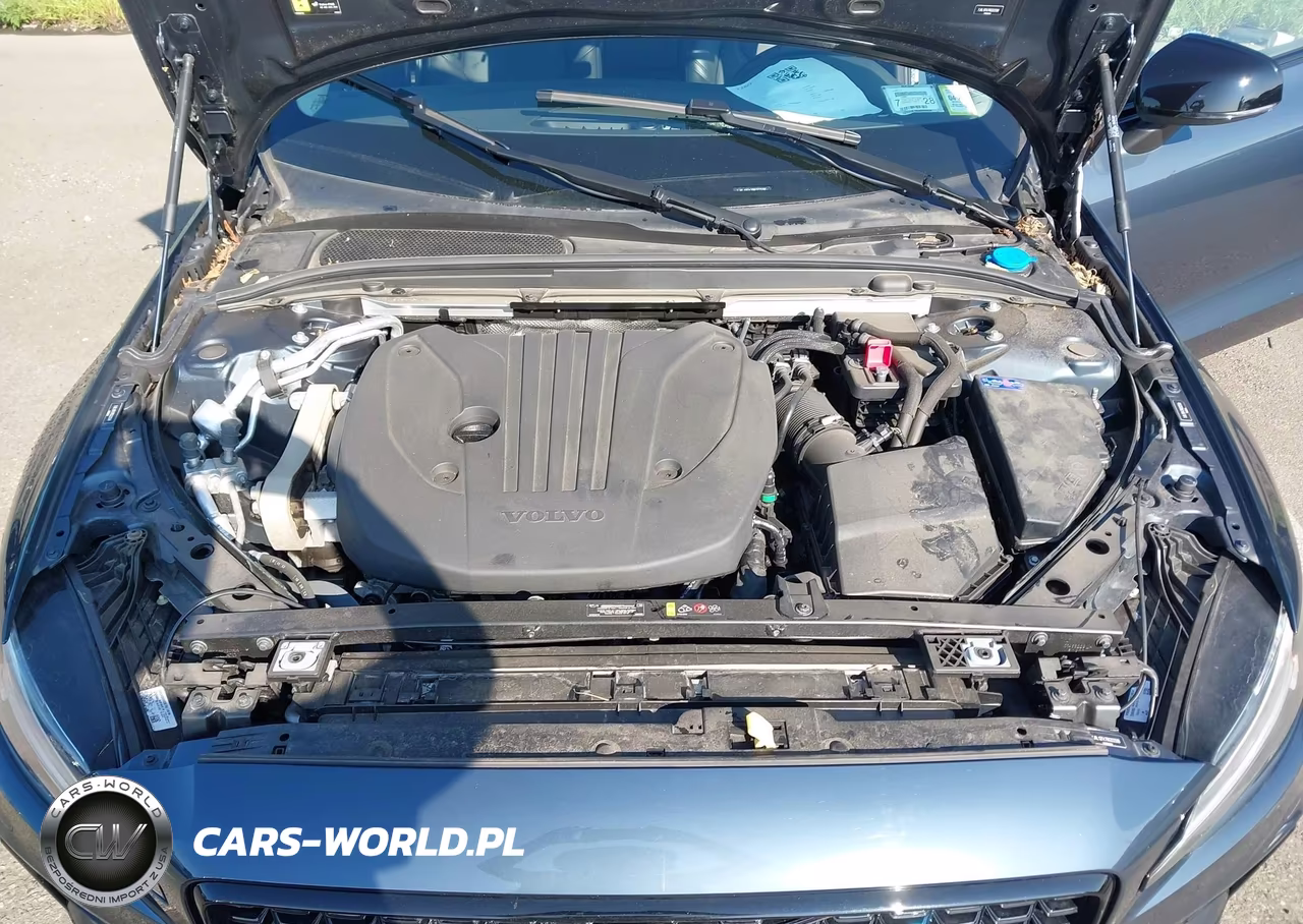 2024 Volvo S60 B5 Core Dark Theme VIN:7JRL12FK7RG322588 - 10