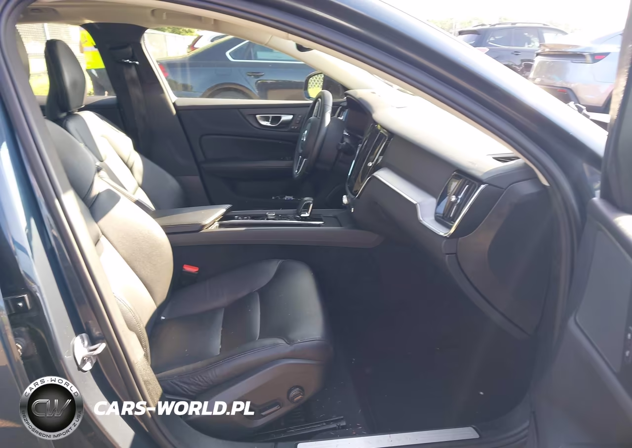 2024 Volvo S60 B5 Core Dark Theme VIN:7JRL12FK7RG322588 - 5