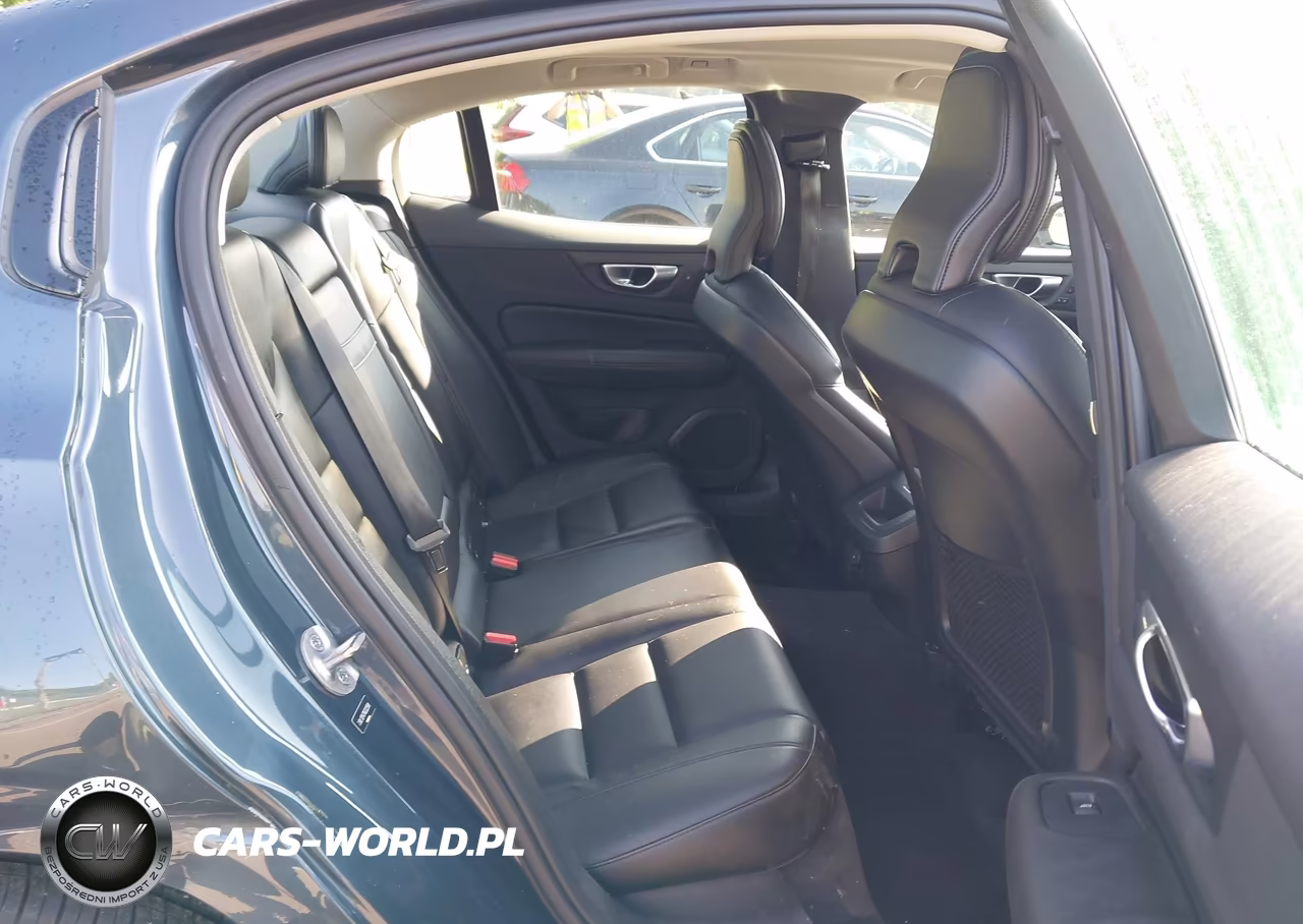 2024 Volvo S60 B5 Core Dark Theme VIN:7JRL12FK7RG322588 - 8