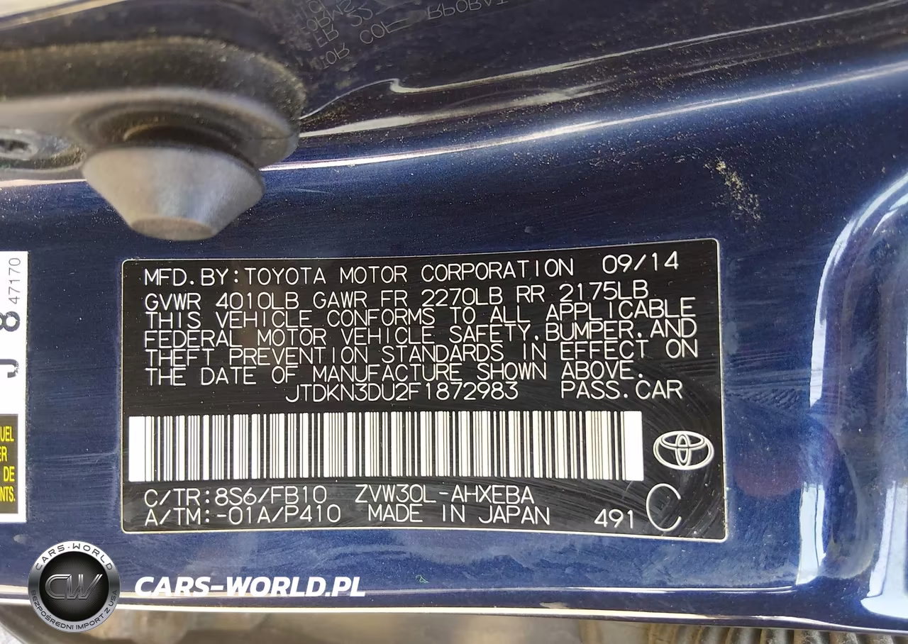 2015 Toyota Prius Two VIN:JTDKN3DU2F1872983 - 9