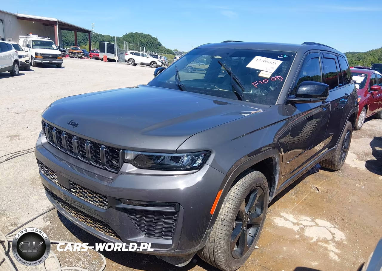 2026 Jeep Grand Cherokee Limited 4X4 VIN:1C4RJHBR5TC195093 - 2