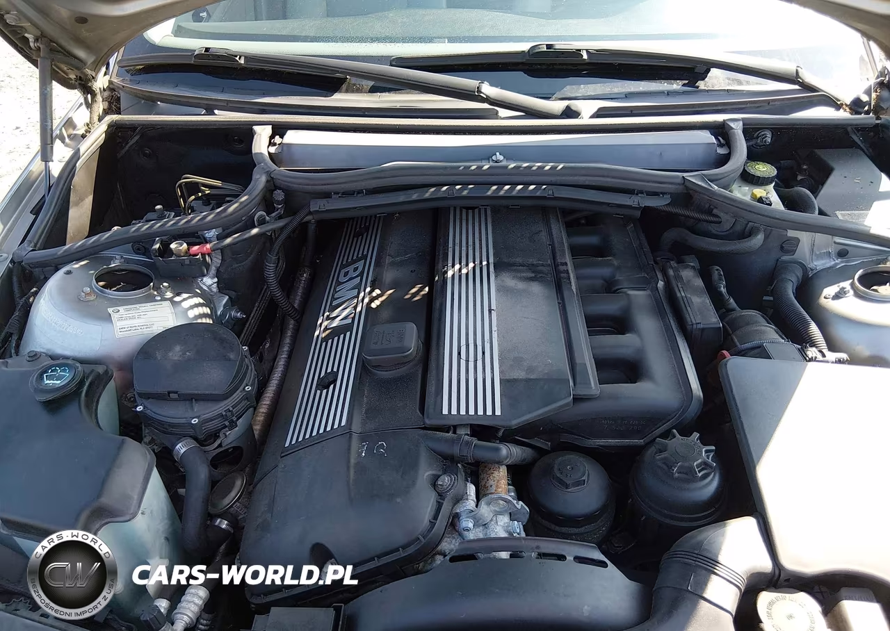 2004 BMW 325Xi VIN:WBAEU33414PR11569 - 10