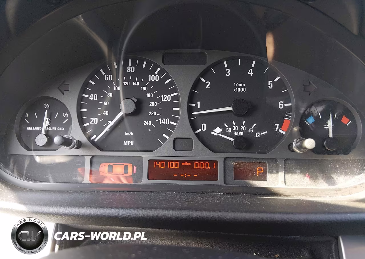 2004 BMW 325Xi VIN:WBAEU33414PR11569 - 7