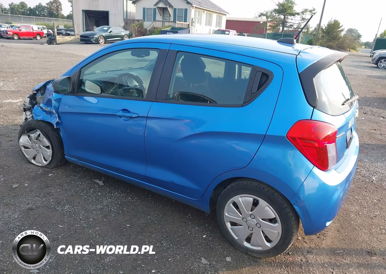 2017 Chevrolet Spark Ls Cvt VIN:KL8CB6SA7HC743807 - 3