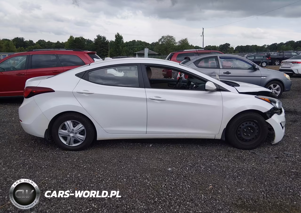 2016 Hyundai Elantra Se VIN:5NPDH4AE8GH728870 - 13