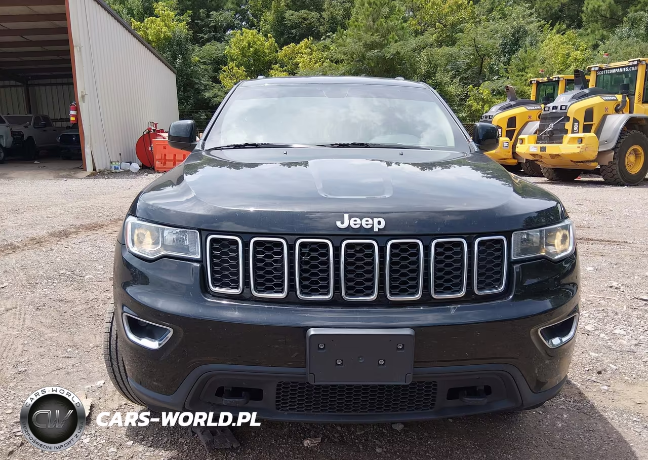 2019 Jeep Grand Cherokee Laredo E 4X4 VIN:1C4RJFAG5KC748649 - 6