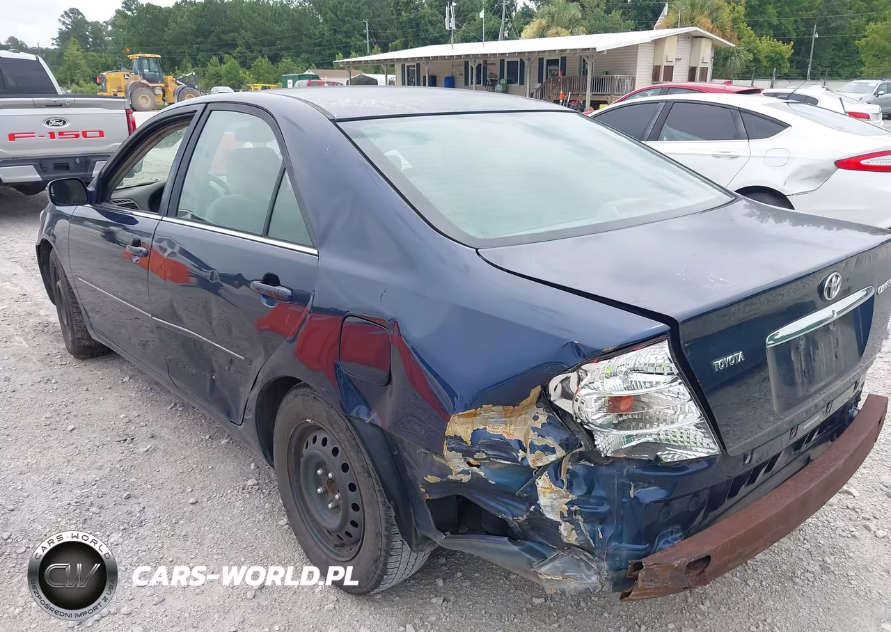 2002 Toyota Camry Xle VIN:4T1BE30K72U614452 - 3
