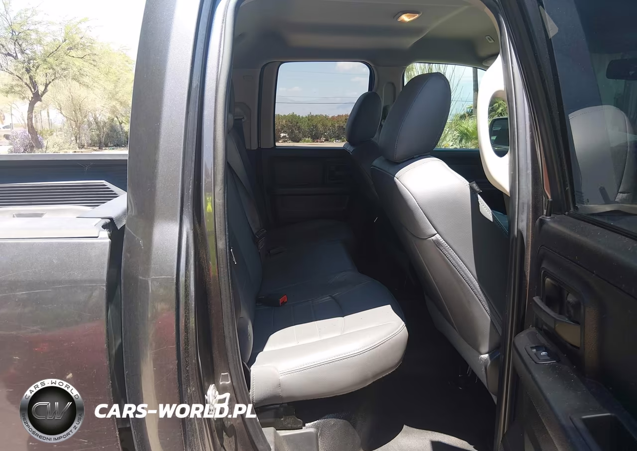 2020 Ram 1500 Classic Tradesman 4X2 6'4 Box VIN:1C6RR6FGXLS121705 - 8