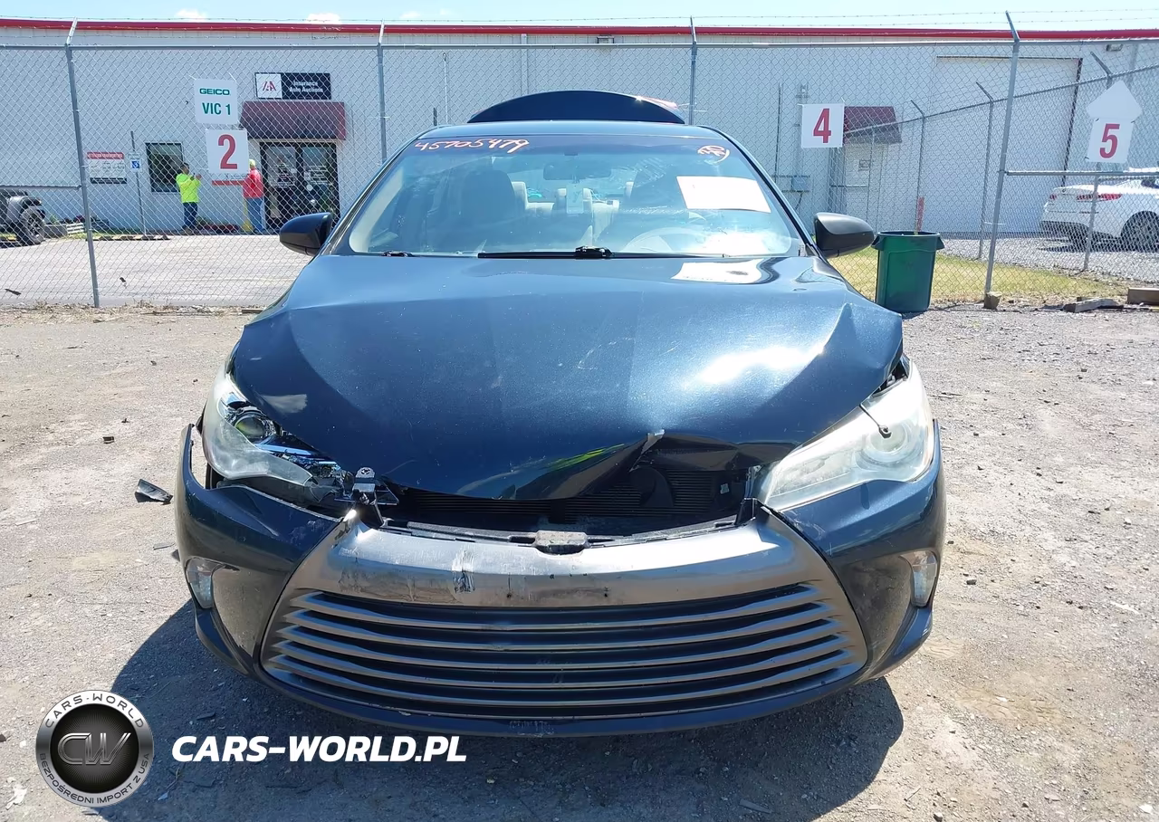 2015 Toyota Camry Le VIN:4T1BF1FK0FU072609 - 12