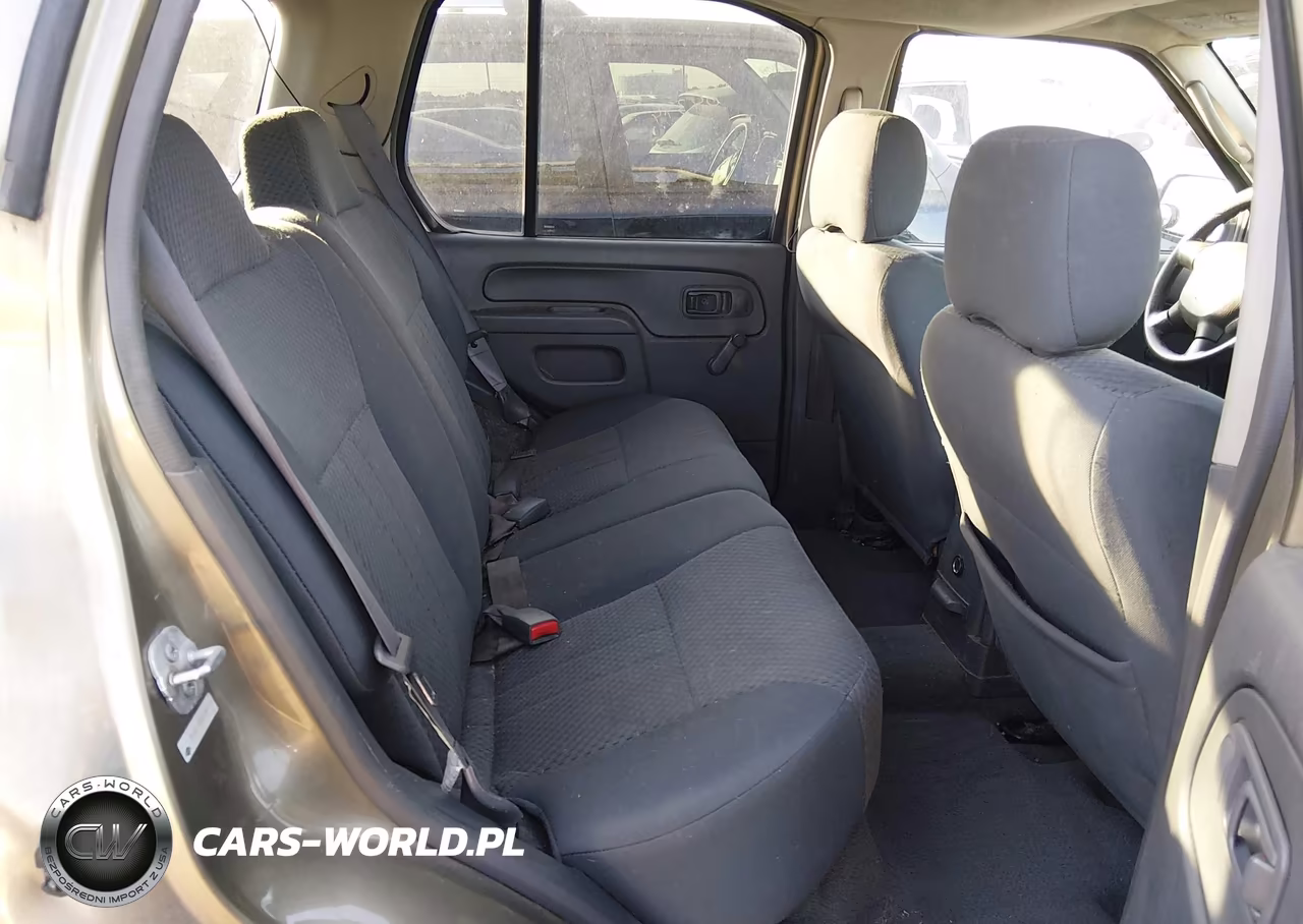 2002 Nissan Xterra Xe VIN:5N1ED28Y52C505769 - 8