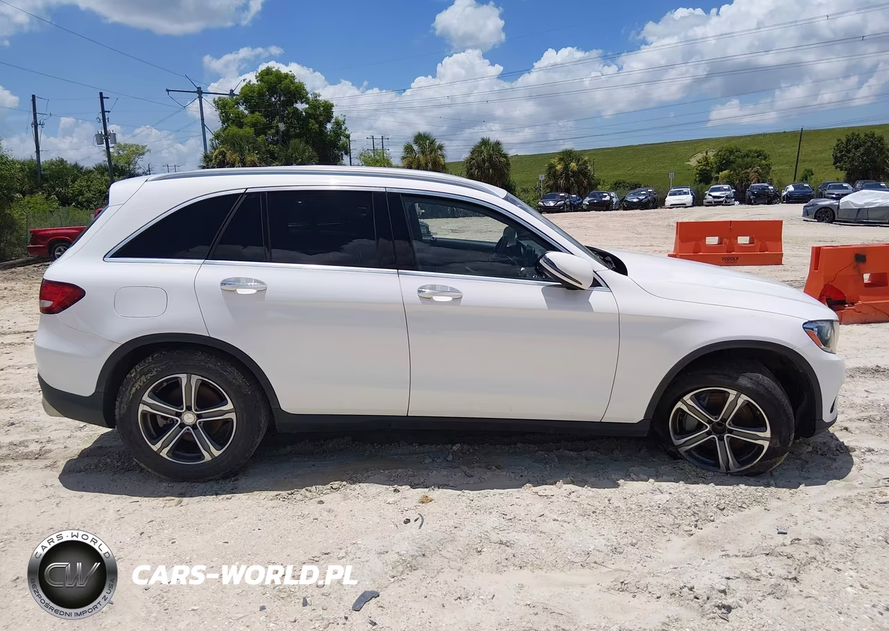 2016 Mercedes-Benz Glc 300 4Matic VIN:WDC0G4KB1GF025105 - 12
