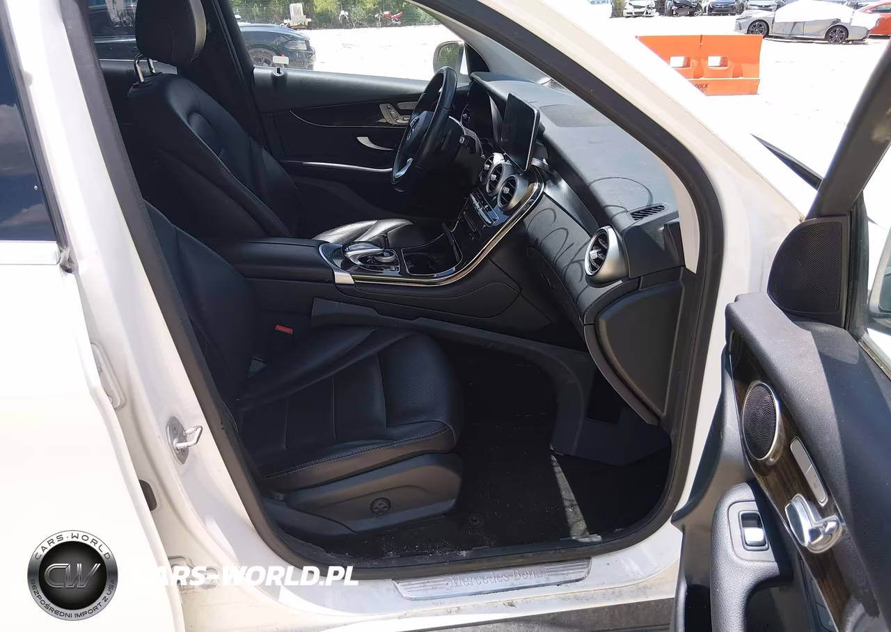2016 Mercedes-Benz Glc 300 4Matic VIN:WDC0G4KB1GF025105 - 5