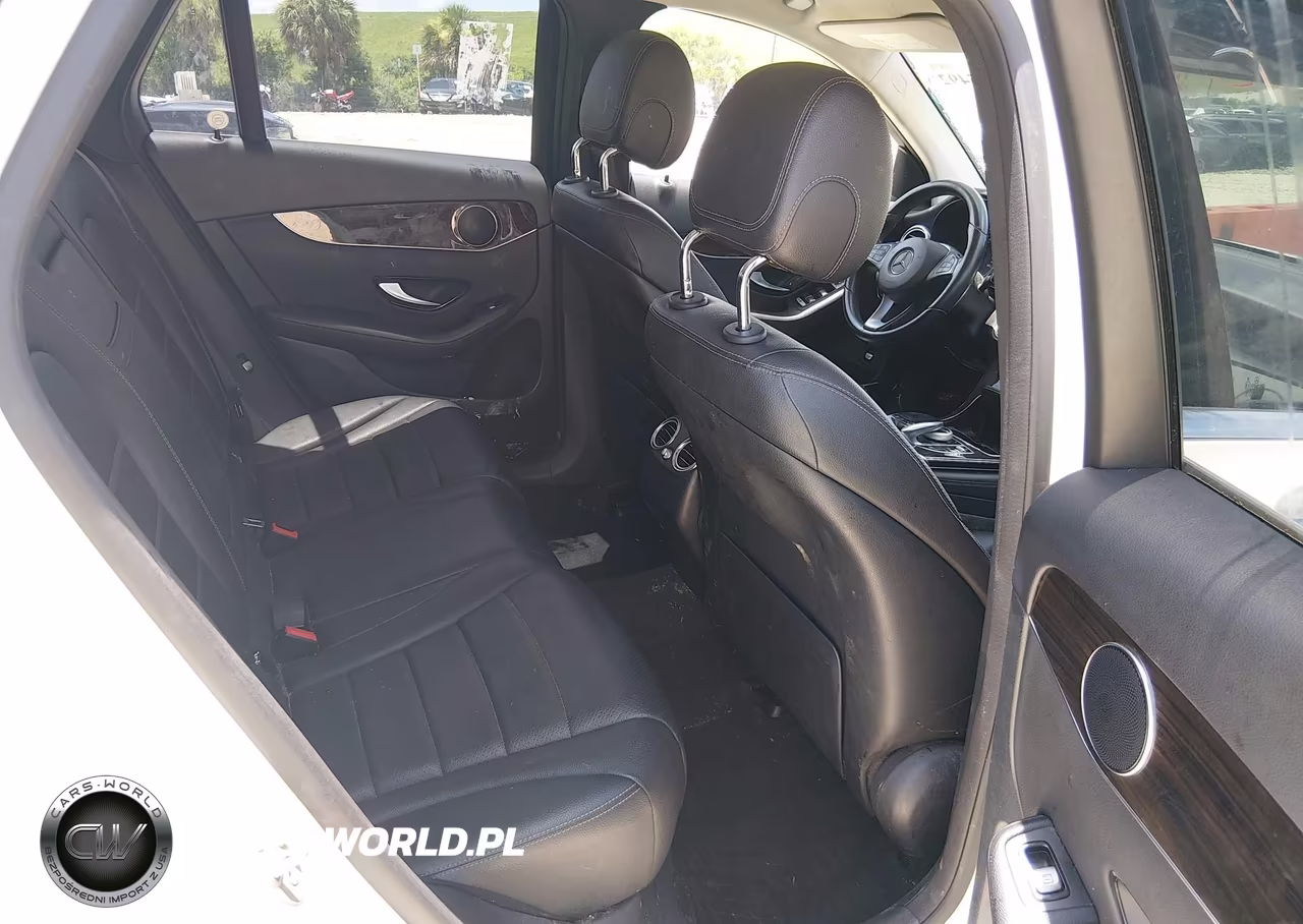2016 Mercedes-Benz Glc 300 4Matic VIN:WDC0G4KB1GF025105 - 8