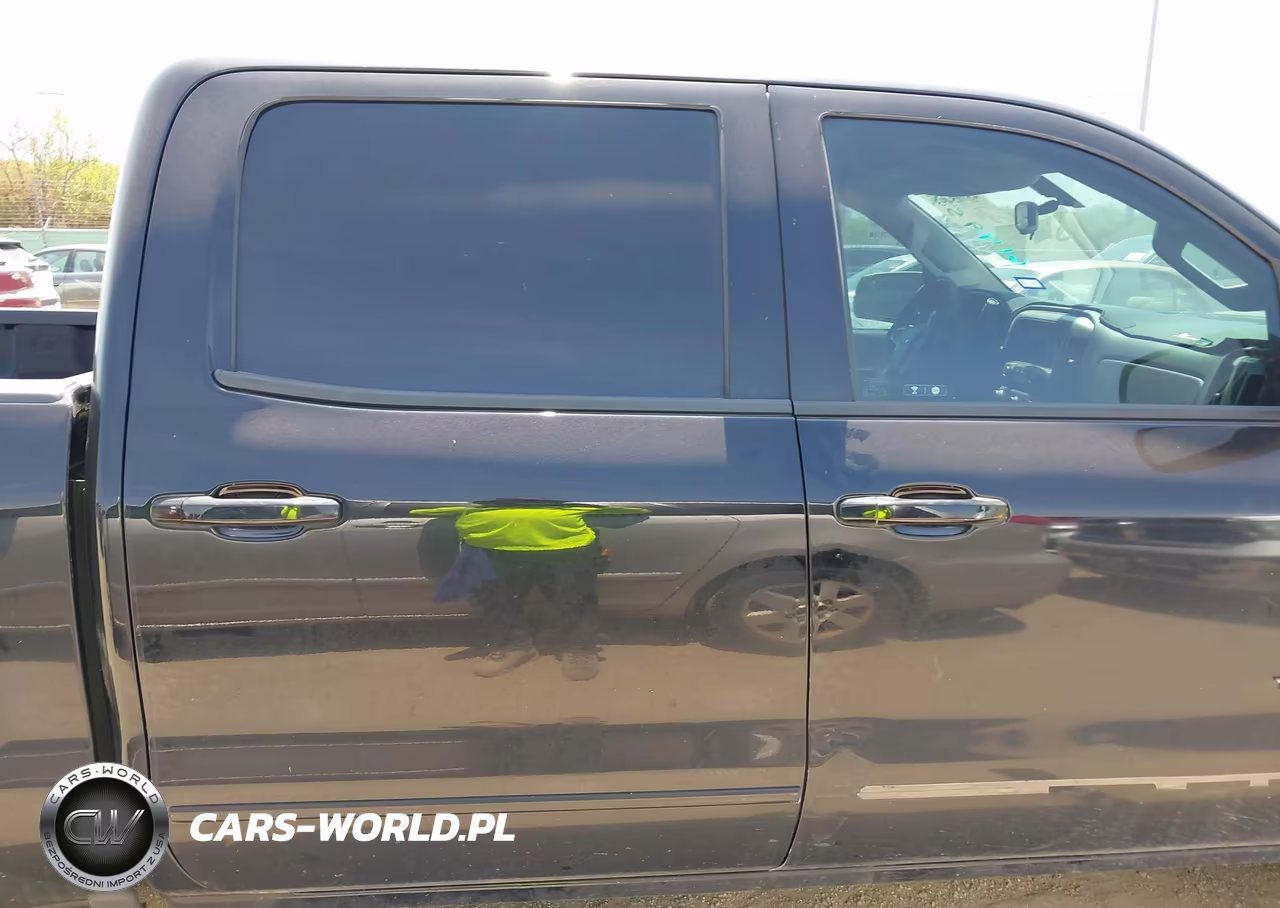 2018 Chevrolet Silverado 1500 1Lt VIN:3GCPCREC7JG614957 - 12