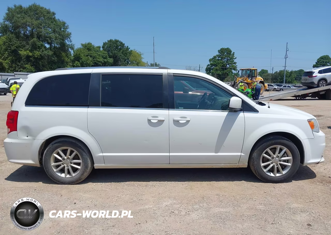 2019 Dodge Grand Caravan Sxt VIN:2C4RDGCG9KR621033 - 18