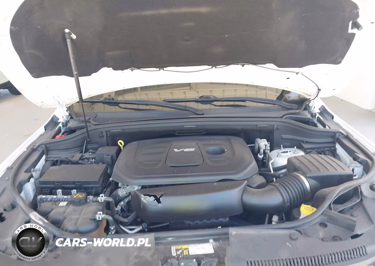 2018 Jeep Grand Cherokee Overland 4X2 VIN:1C4RJECG0JC407097 - 10