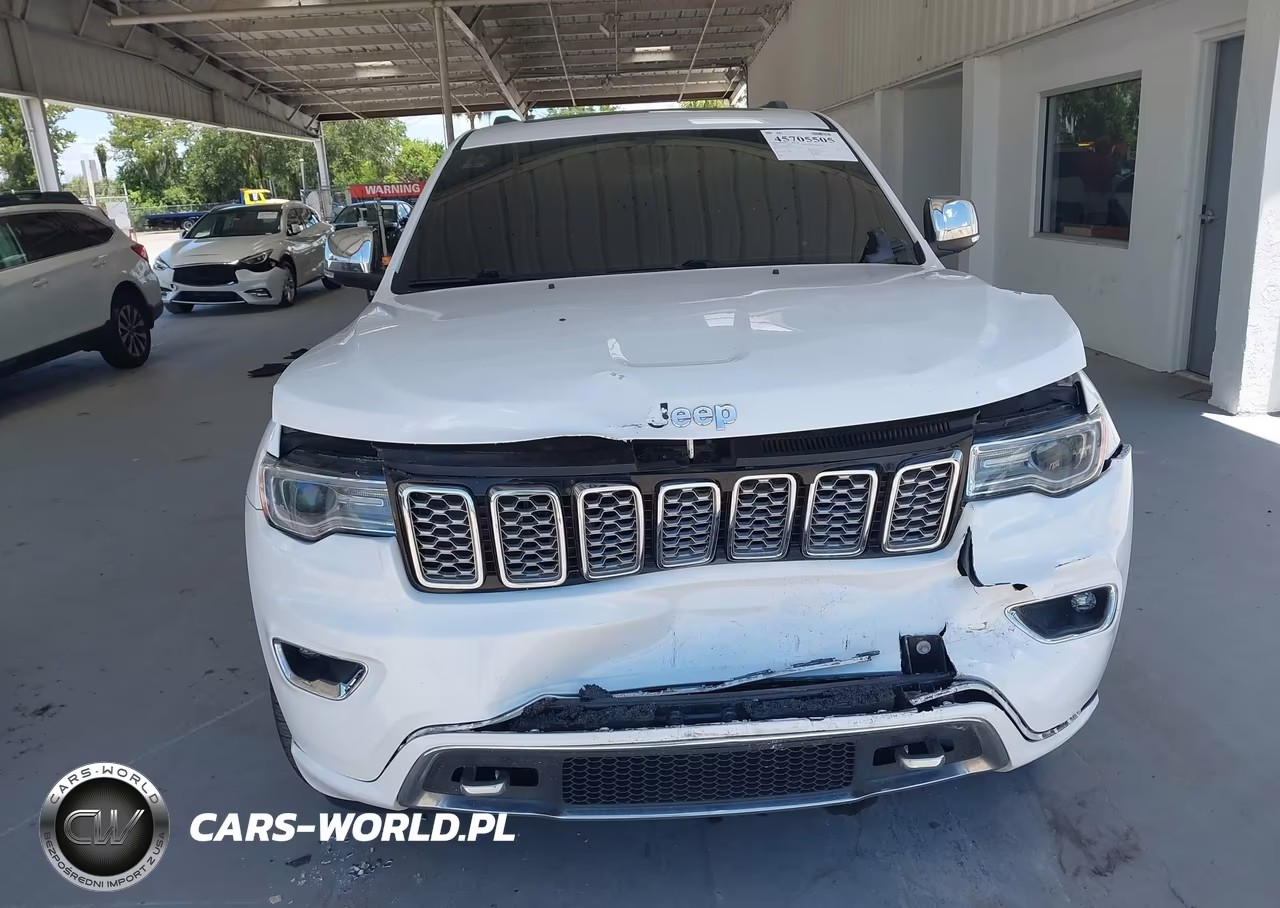 2018 Jeep Grand Cherokee Overland 4X2 VIN:1C4RJECG0JC407097 - 12