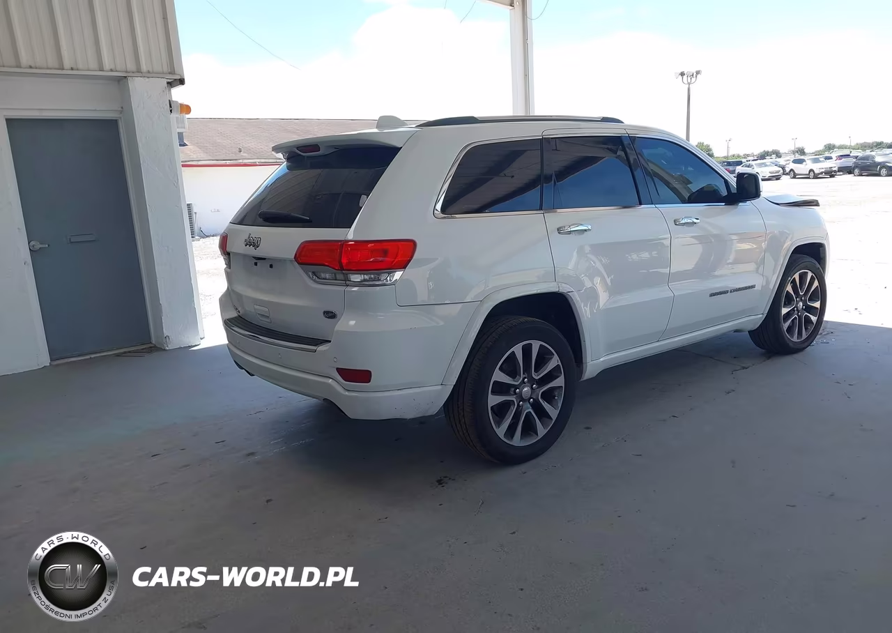 2018 Jeep Grand Cherokee Overland 4X2 VIN:1C4RJECG0JC407097 - 4
