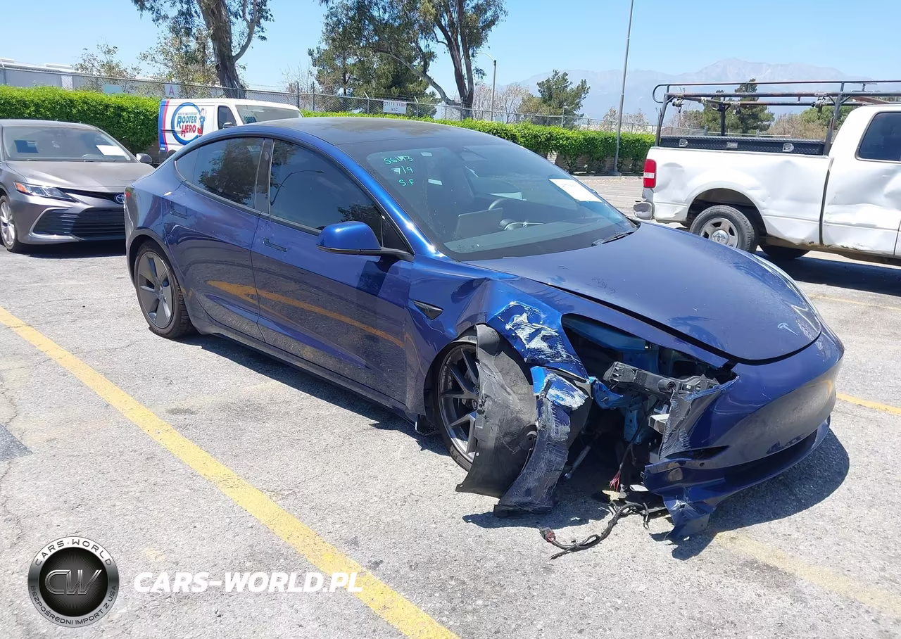 2022 Tesla Model 3 Rear-Wheel Drive – zdjęcie 1 z 19