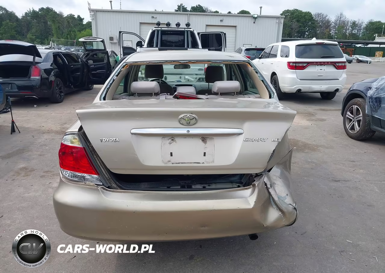 2006 Toyota Camry Le VIN:4T1BE32K06U117651 - 15