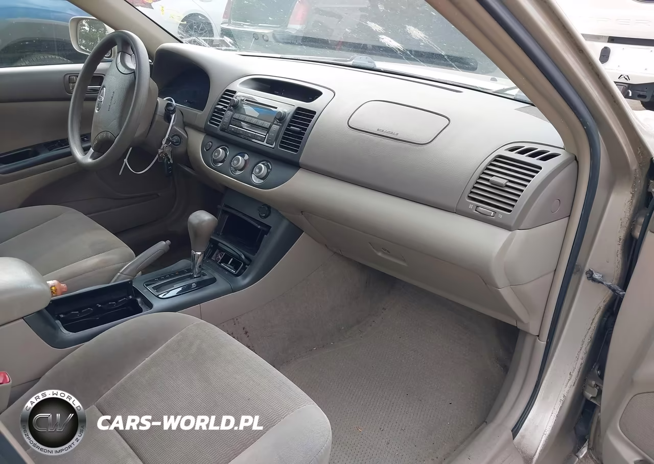 2006 Toyota Camry Le VIN:4T1BE32K06U117651 - 5