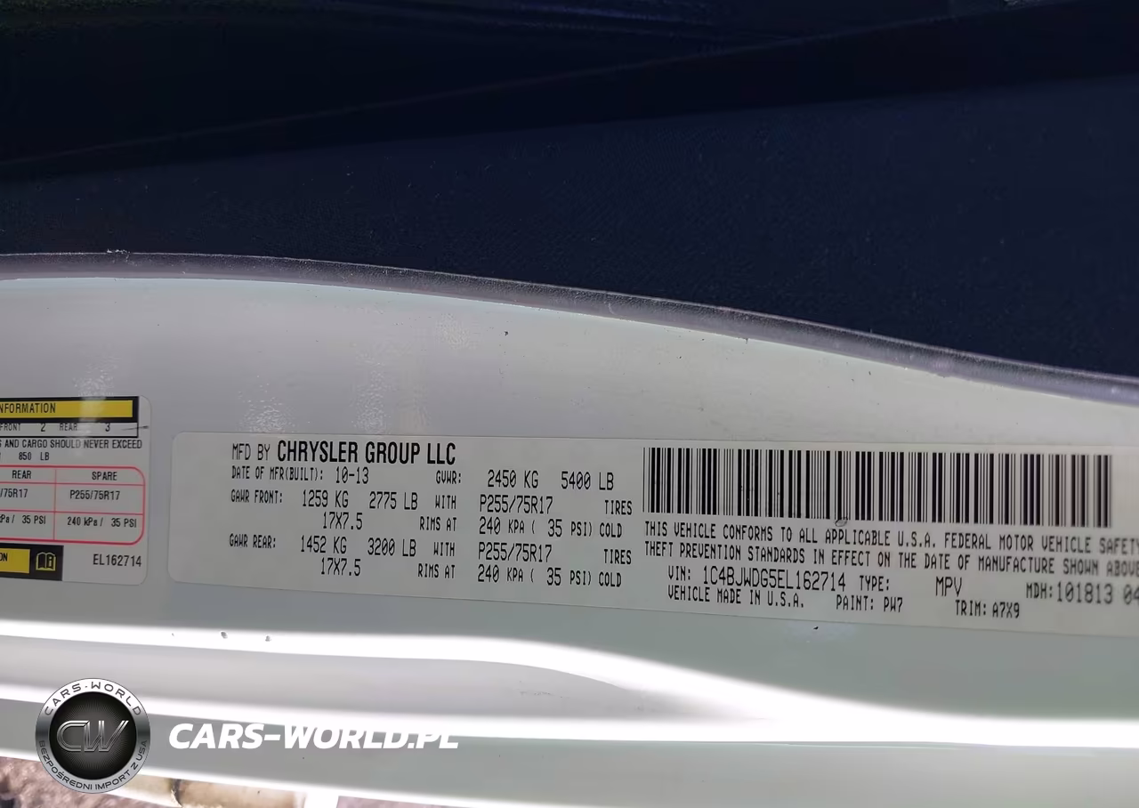 2014 Jeep Wrangler Unlimited Sport VIN:1C4BJWDG5EL162714 - 9