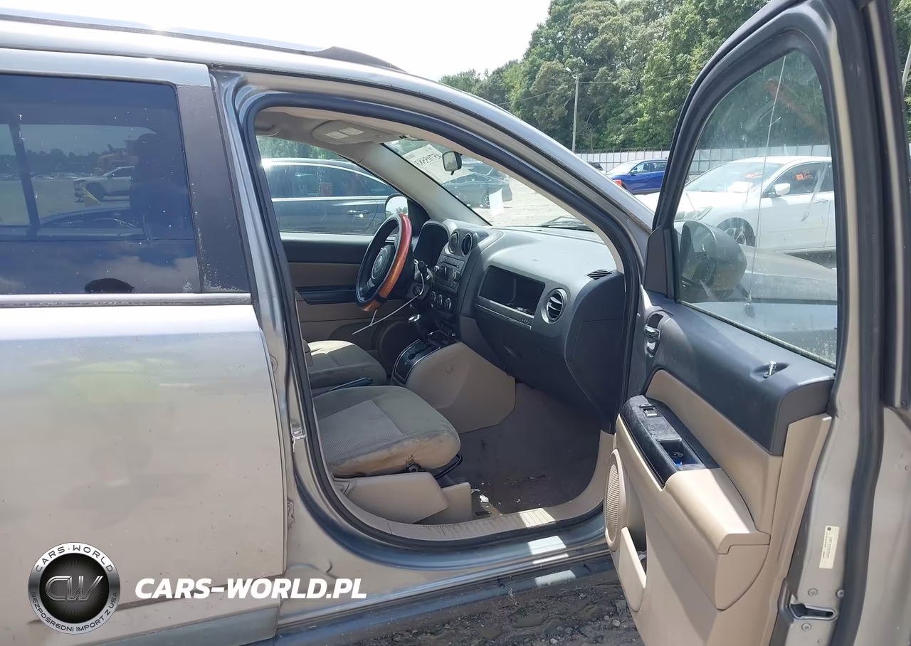 2011 Jeep Compass VIN:1J4NT1FA2BD252891 - 5