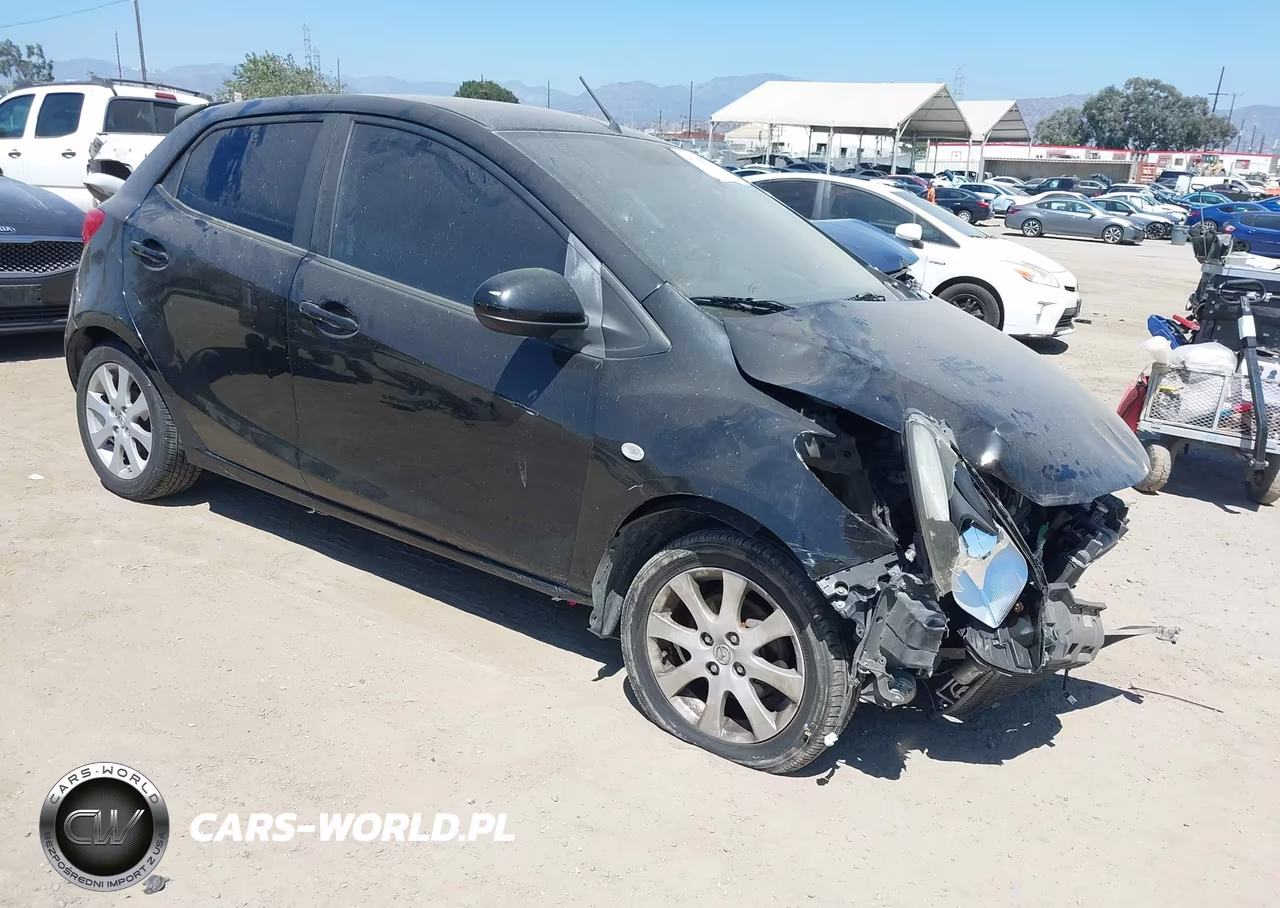 2012 Mazda Mazda2 Touring – zdjęcie 1 z 12