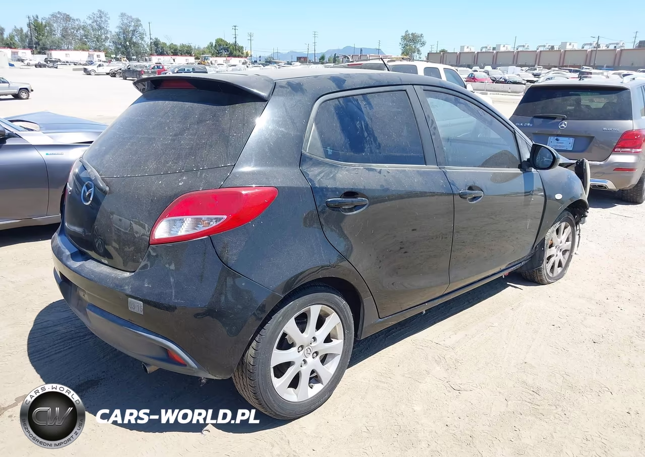 2012 Mazda Mazda2 Touring VIN:JM1DE1LY7C0140738 - 4