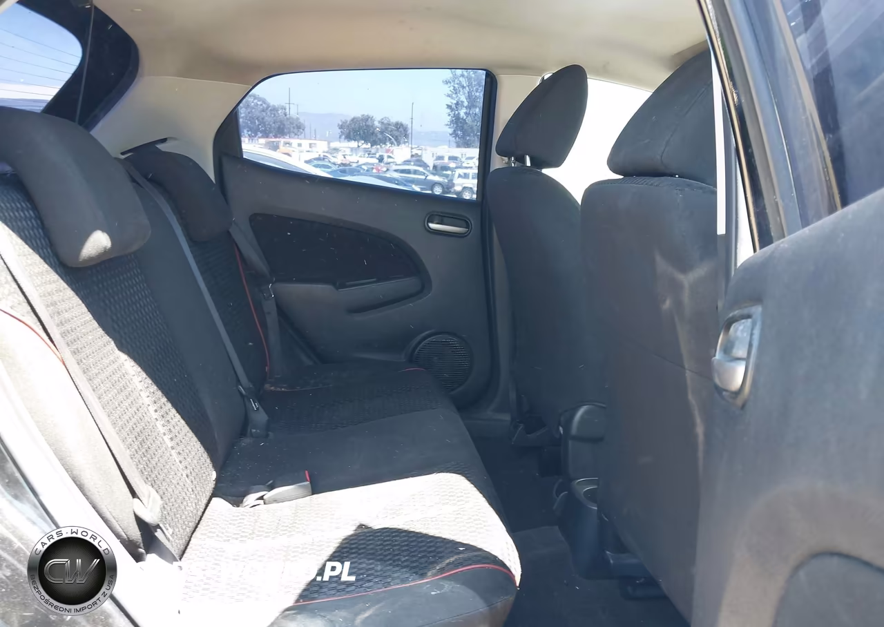 2012 Mazda Mazda2 Touring VIN:JM1DE1LY7C0140738 - 8