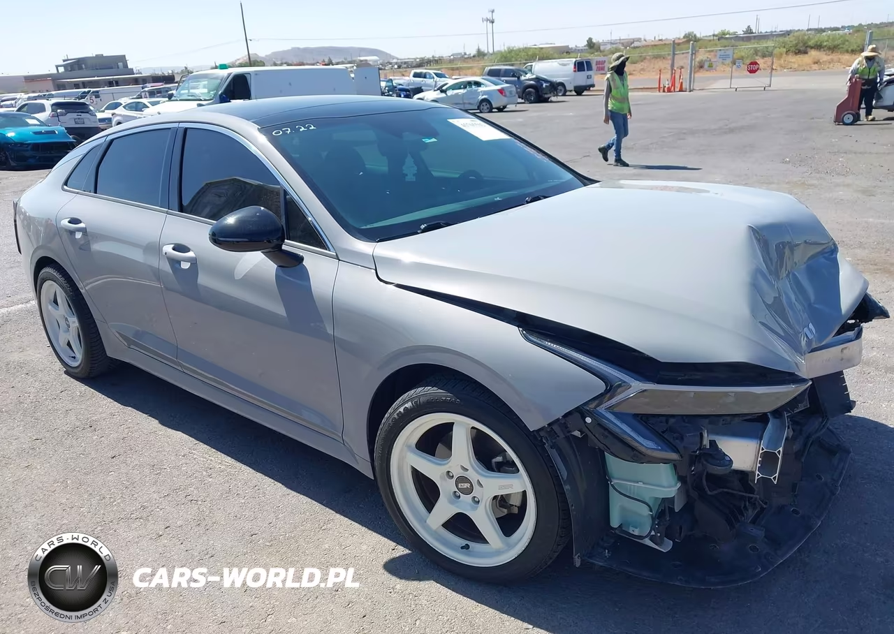 2025 Kia K5 Gt-Line VIN:KNAG64J71S5287609 - 1