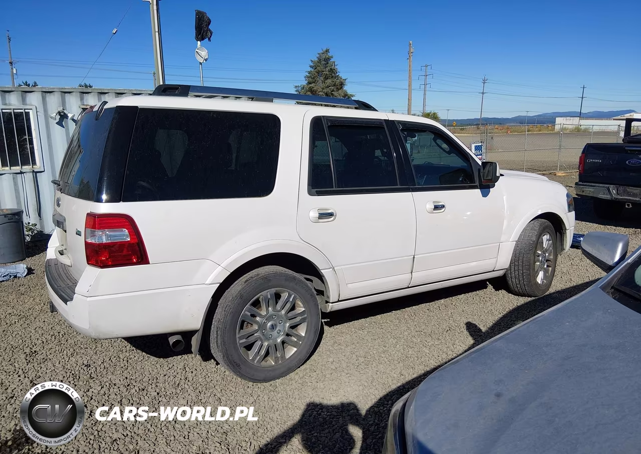 2011 Ford Expedition Limited VIN:1FMJU2A55BEF13051 - 13