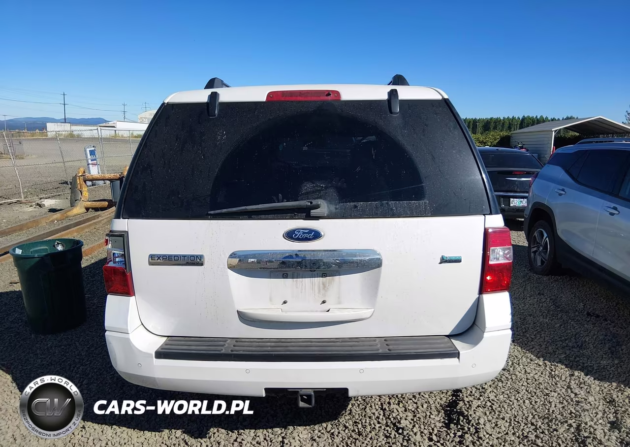 2011 Ford Expedition Limited VIN:1FMJU2A55BEF13051 - 16