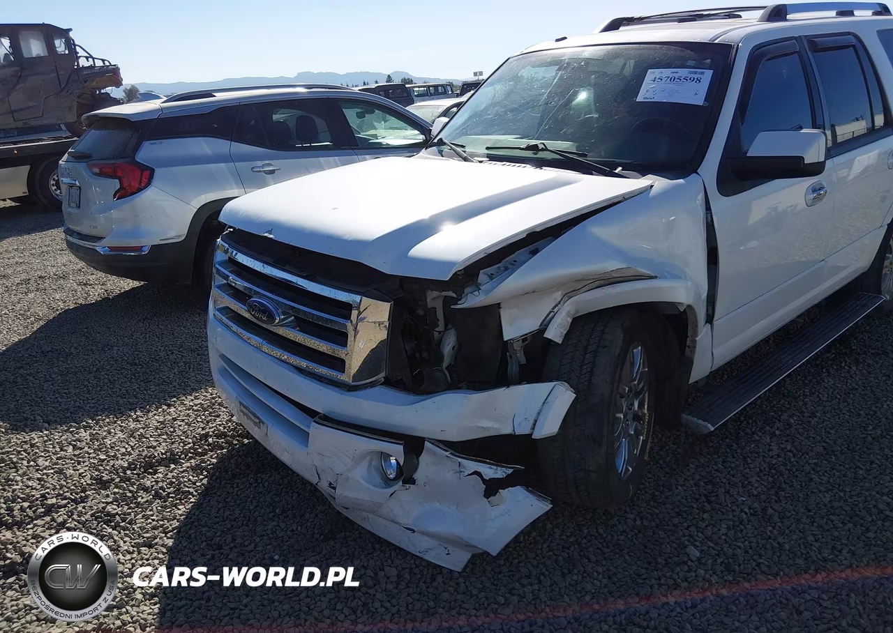 2011 Ford Expedition Limited VIN:1FMJU2A55BEF13051 - 6
