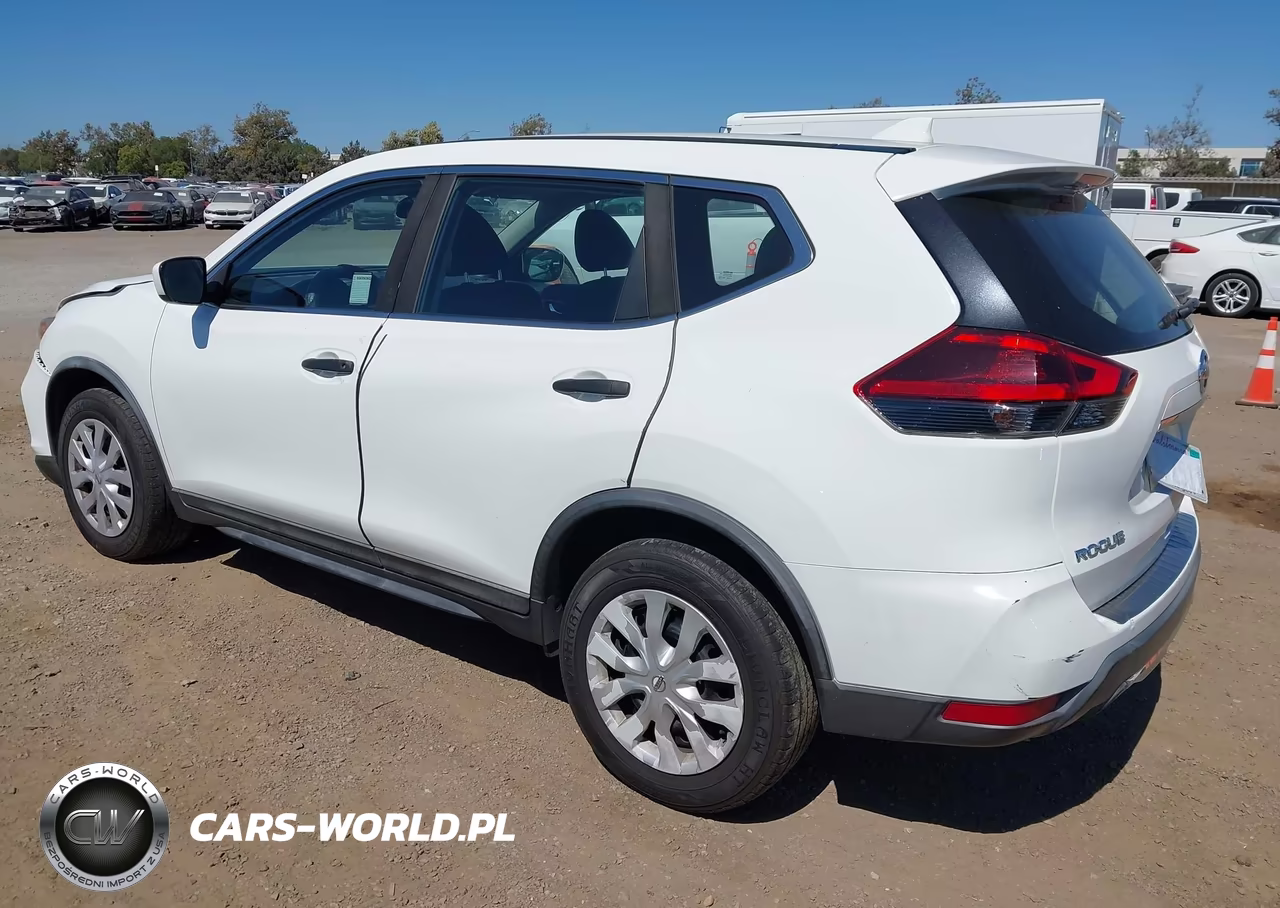 2018 Nissan Rogue S VIN:KNMAT2MT5JP539153 - 3