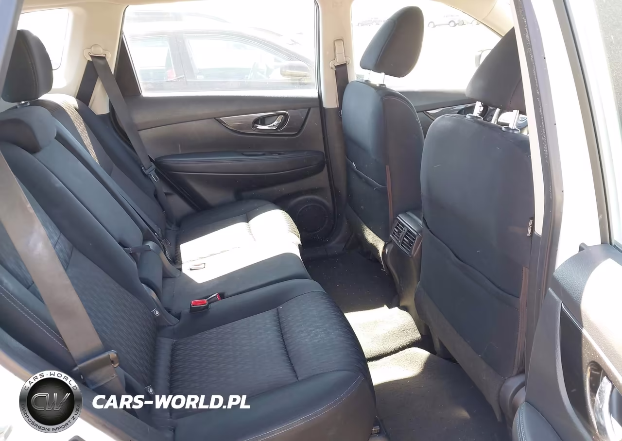 2018 Nissan Rogue S VIN:KNMAT2MT5JP539153 - 8