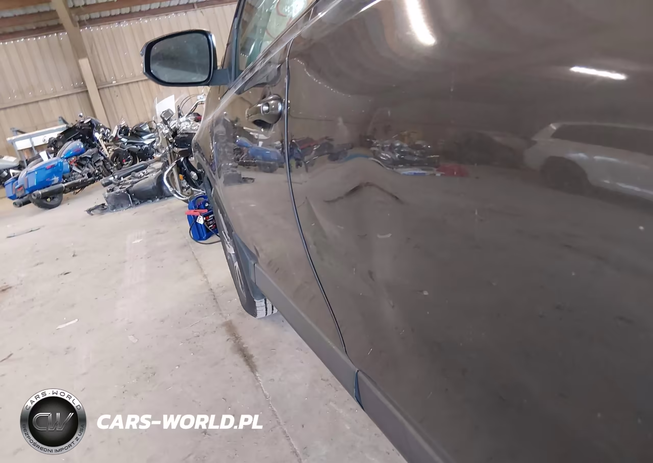 2018 Toyota Rav4 Xle VIN:JTMWFREV9JJ190975 - 19