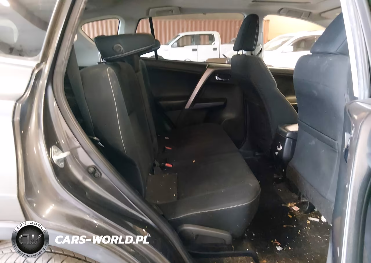 2018 Toyota Rav4 Xle VIN:JTMWFREV9JJ190975 - 8