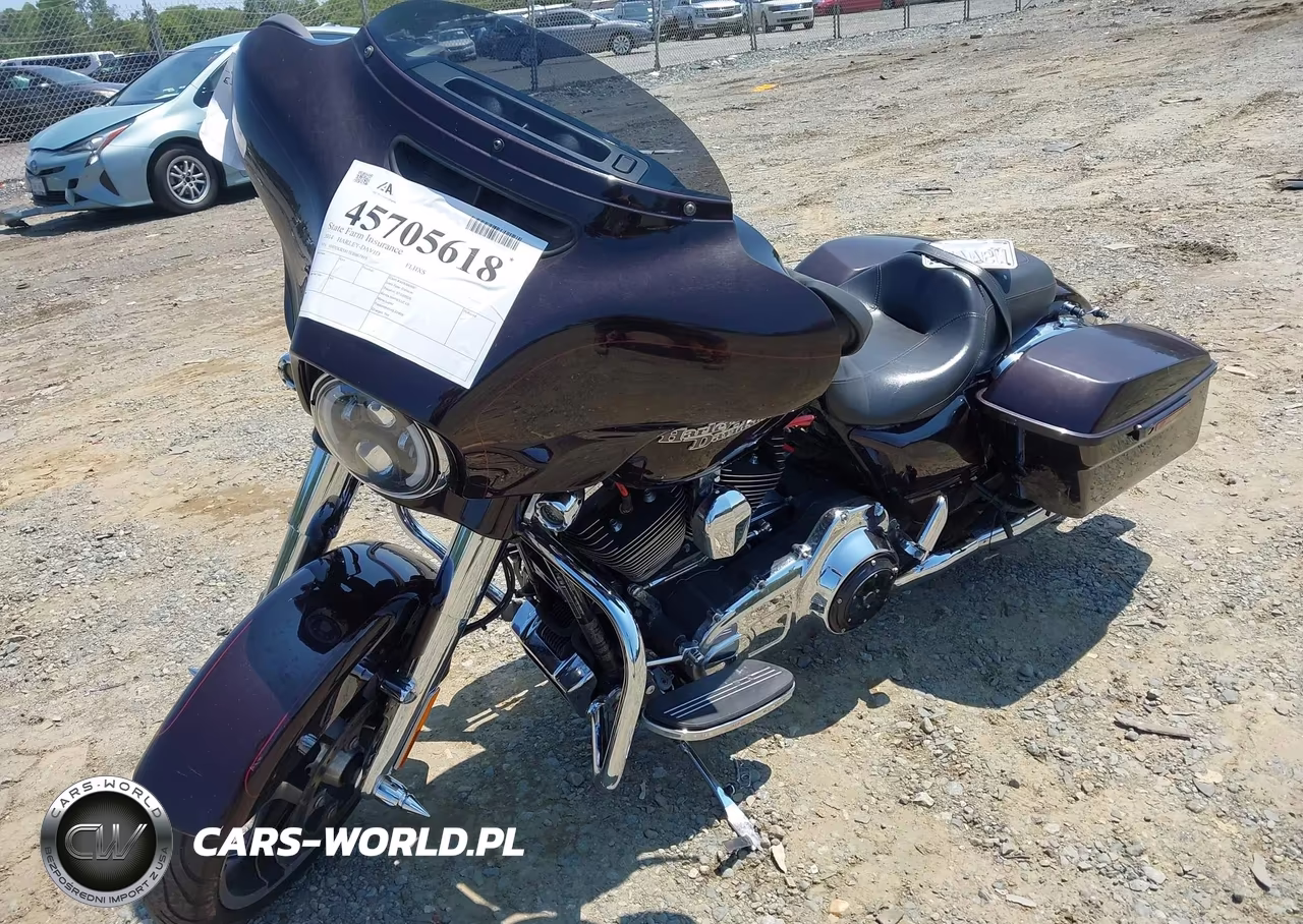 2014 Harley-Davidson Flhxs Street Glide Special VIN:1HD1KRM17EB667955 - 2