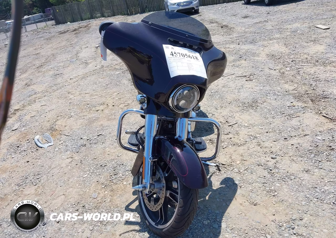 2014 Harley-Davidson Flhxs Street Glide Special VIN:1HD1KRM17EB667955 - 5