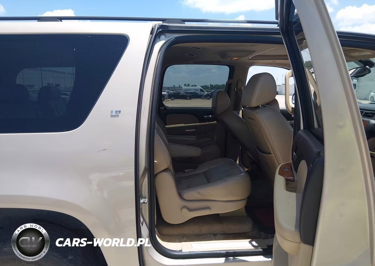 2007 Chevrolet Suburban Lt VIN:1GNFK16337J173115 - 8